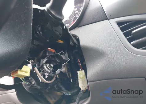 2013 Hyundai Elantra Limited z USA, uszkodzony, nr VIN 5NPDH4AE5DH211117